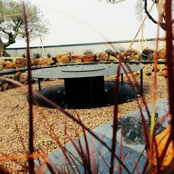 工業風、營火晚會、露營火爐、戶外火盆、庭院火盆、戶外傢俱、木炭、露營配件、裝置藝術