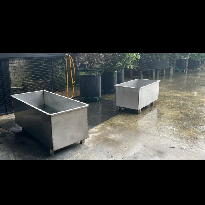 不銹鋼水池箱、裝水池、油桶、水槽、不銹鋼池體、桶槽、裝水盆