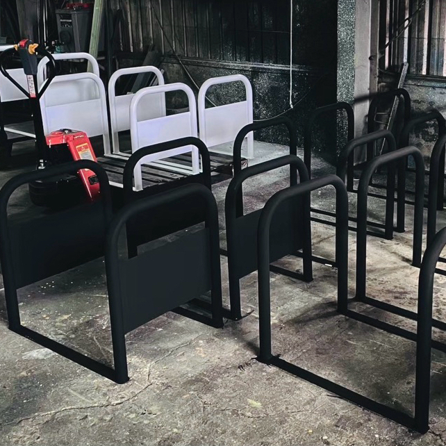 客製寬度、高度、選配顏色店面門口、人行通道架、通道架、客製化尺寸顏色、走道、通道、陸橋、通道拒馬、禁止停車架