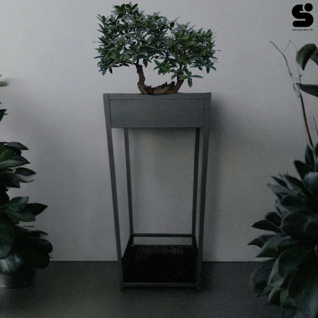 這款「高質感鐵製盆栽展示架」採用 工業級粉體烤漆鐵材，融合 極簡日式禪意設計，線條俐落、色澤低調沉穩，完美襯托任何精品盆栽或苔盆景。適合放置於 玄關 / 客廳 / 玄關櫃 / 茶室 / 書房 等空間，增添藝文氣息與生活美感。

