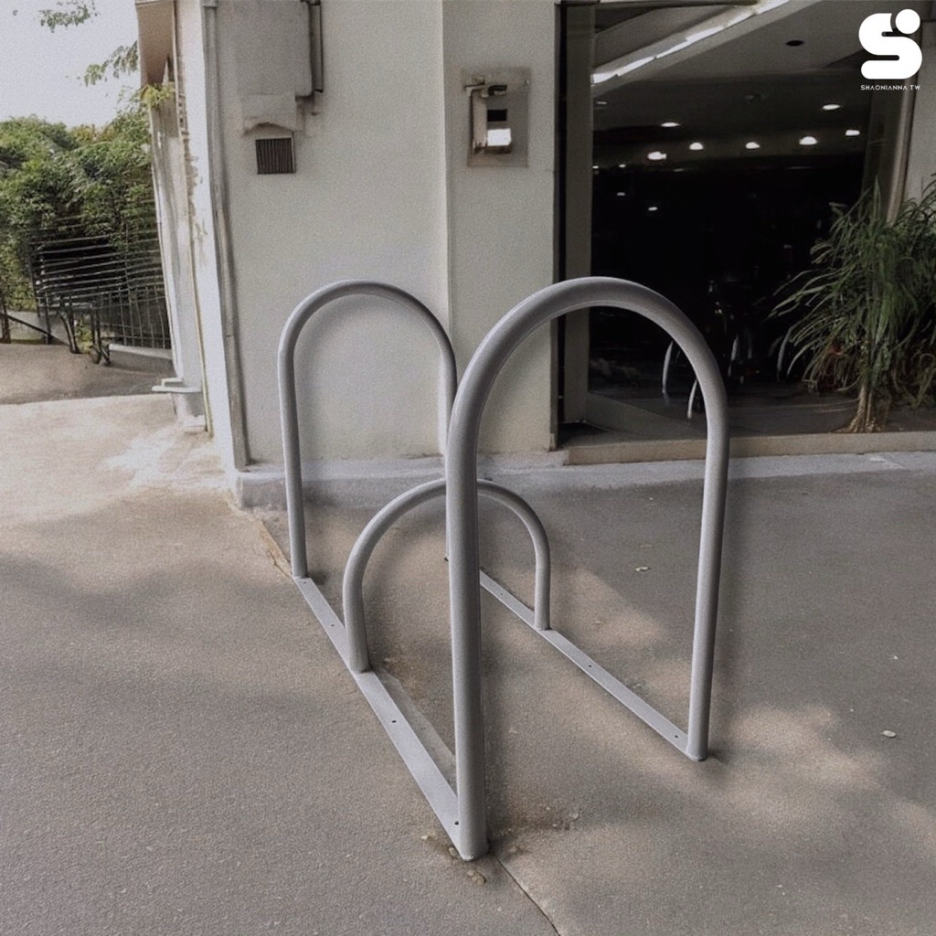 通道架、雙走道進出口架、出入口架、無障礙通道、店面通道架、卡位架、空間架、禁止機車停放架、拒馬、夜市店門口、路障、陸橋