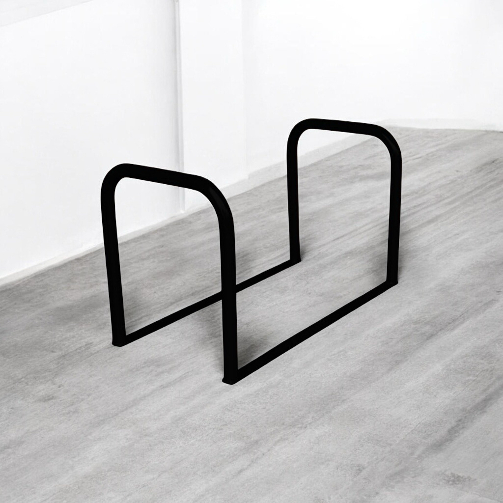 素面的比較好看  小座規格輪椅過不去 大座的可以 

為自己店面住家留一個人走通道喔 ~ 不用組裝

管直徑加粗 握感更扎實 顏色消光霧黑  質感升級

製作方式 採用CO2高溫熔接

電弧與焊道熔池周圍罩以二氧化碳保護氣體的焊接方法

具有明弧抗裂性好，包裹拆開就可以使用不用組裝  

都是現貨 不需要等待太久 謝謝您 

劃分空間、引導人流、分隔車輛和行人、以及提供一個安全通道。 它在各種場合，如夜市、鬧區、店面門口、工地等地，都能發揮作用，尤其是在需要臨時分隔人車，或需要引導人潮的地方