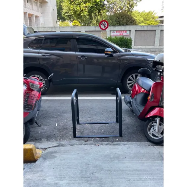 通道拒馬、出入口架、店面口通道架、入口架、佔位架、走道口、店面架、通道、動線架、陸橋、加板人行通道架禁止停車