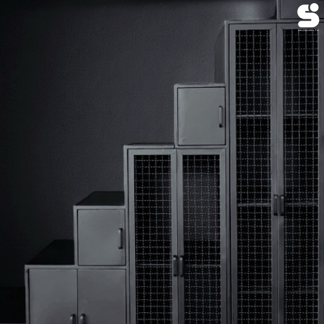 工業風樓梯櫃、櫥櫃、傢俱、收藏品櫃、多功能上下梯櫃子、鞋櫃、書櫃、儲物書架、收納展示架