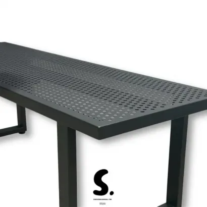 工業風等候椅、等候區休息座椅、公園椅、長條洞洞板椅子、工業風沖孔椅、傢俱、靠牆長凳、用餐桌椅