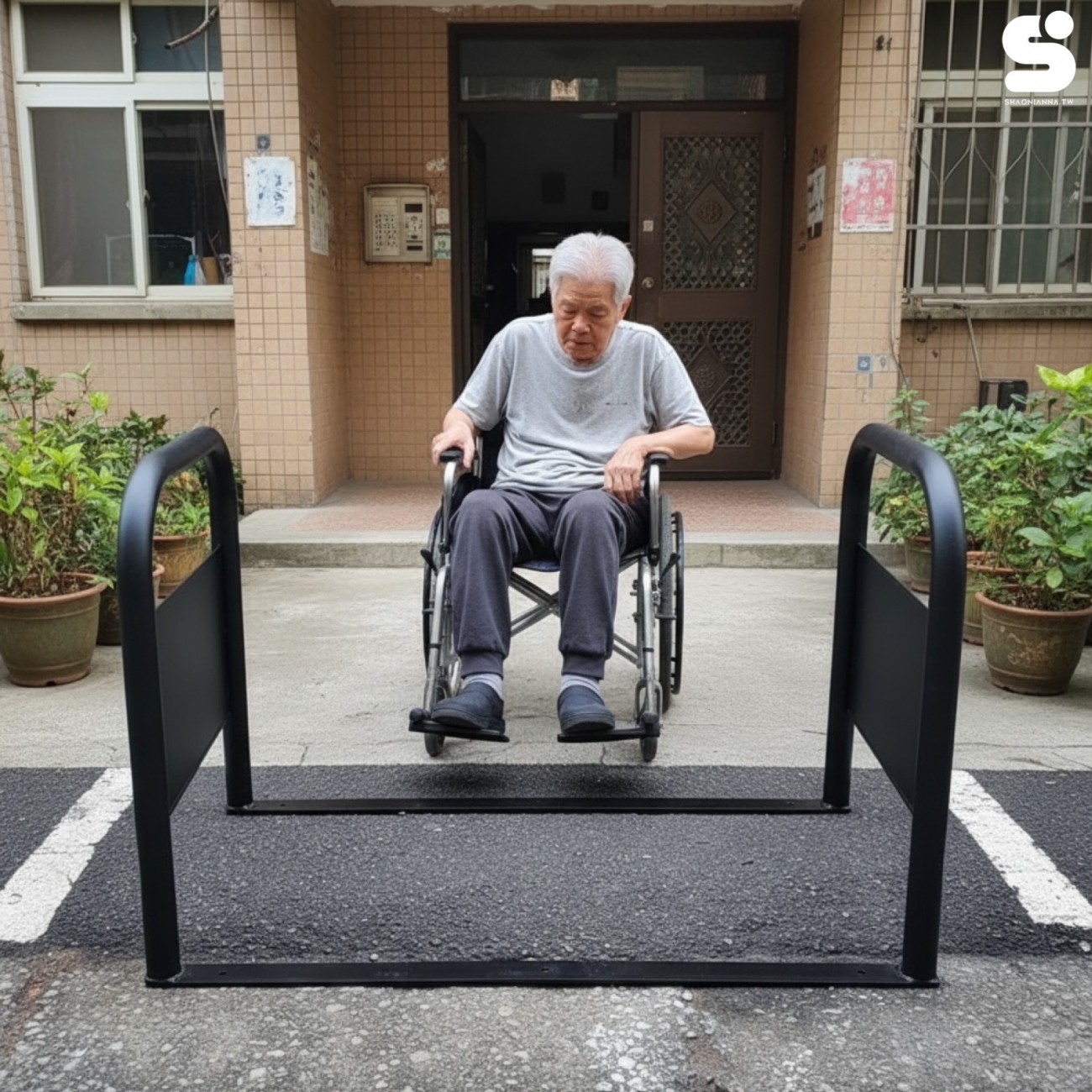 防止機車違停門口架、無障礙通道、店面通道架、卡位架、空間架、夜市、店門口、請留通道、禁止汽車、有效預留通道